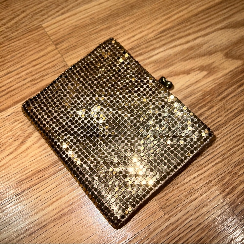 Vintage Duramesh Gold Metal Mesh‎ Rhinestone Double-Kiss Billfold Wallet - Picture 2 of 9